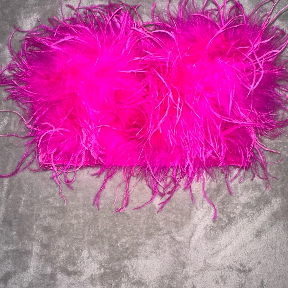 Feathered tube top
